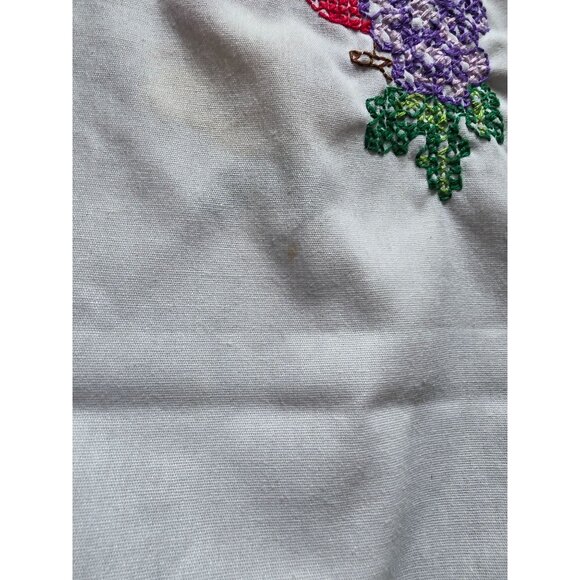 Thanksgiving Hand-Embroidered Cornucopia Table Runner With Fruit Design - Picture 6 of 8